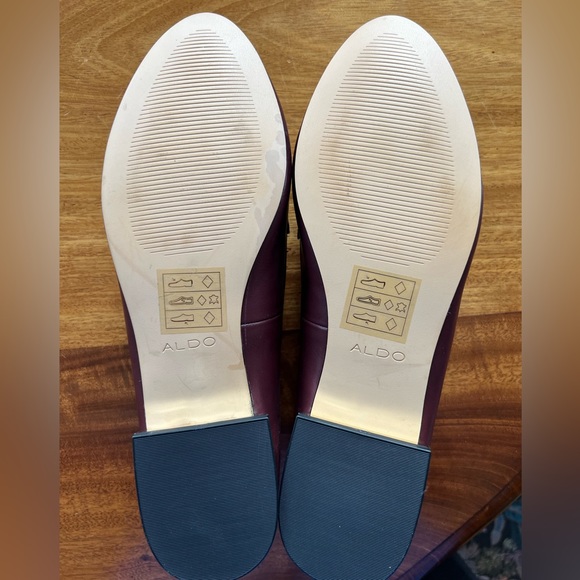 ALDO Women’s Leather Burgundy Loafers size US9 EUR40 - Picture 2 of 9